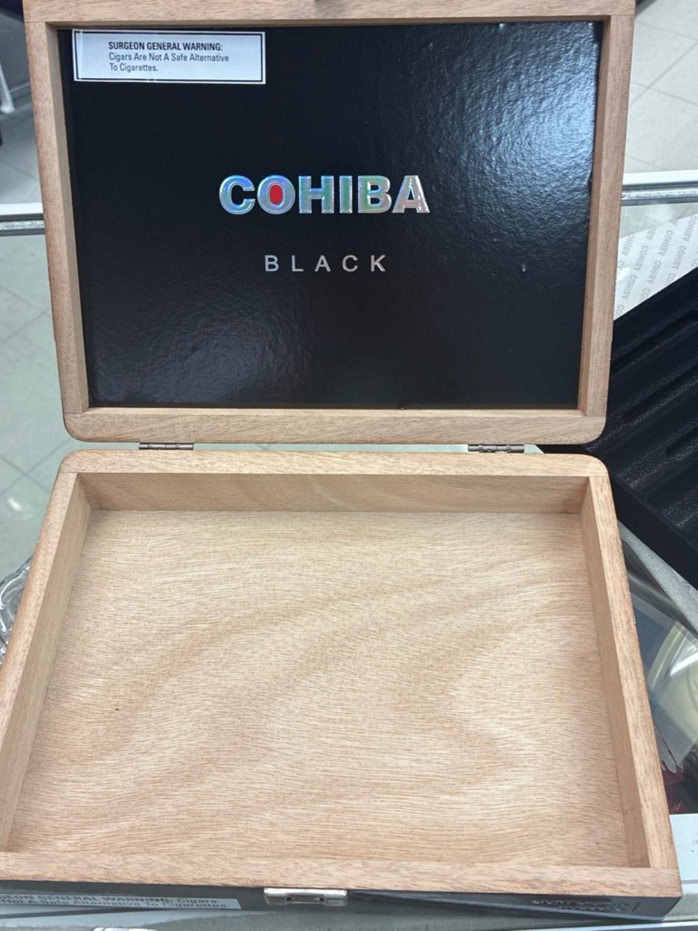 Cohiba Black Wooden Humidor Box - Black